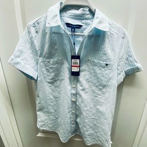 NWT Tommy Hilfiger Ladies Camp Shirt, small